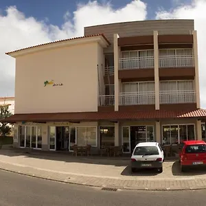 Areia Dourada 2*, Порту-Санту Португалия